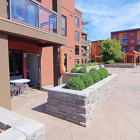 Playa Del Sol Resort - Vacation Rentals Kelowna Exterior photo