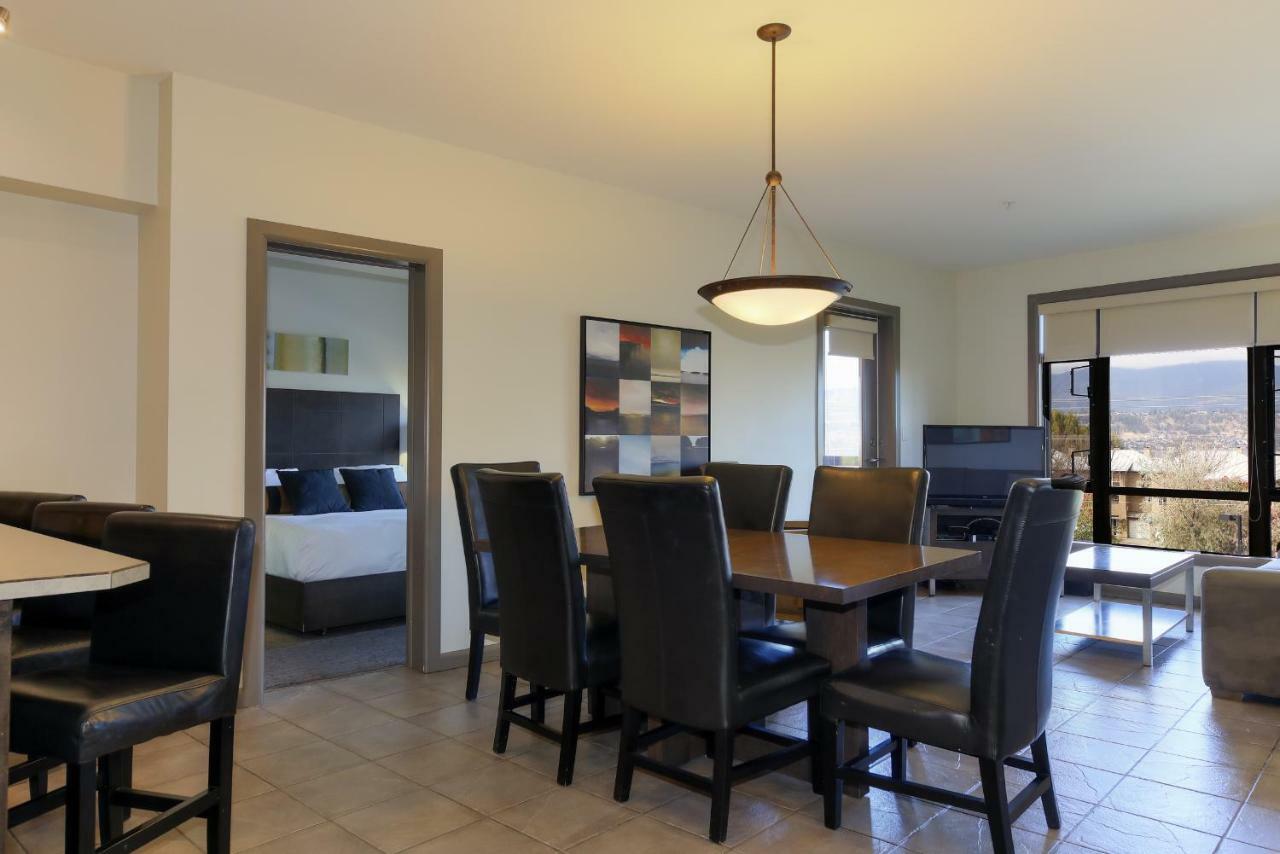 Playa Del Sol Resort - Vacation Rentals Kelowna Exterior photo