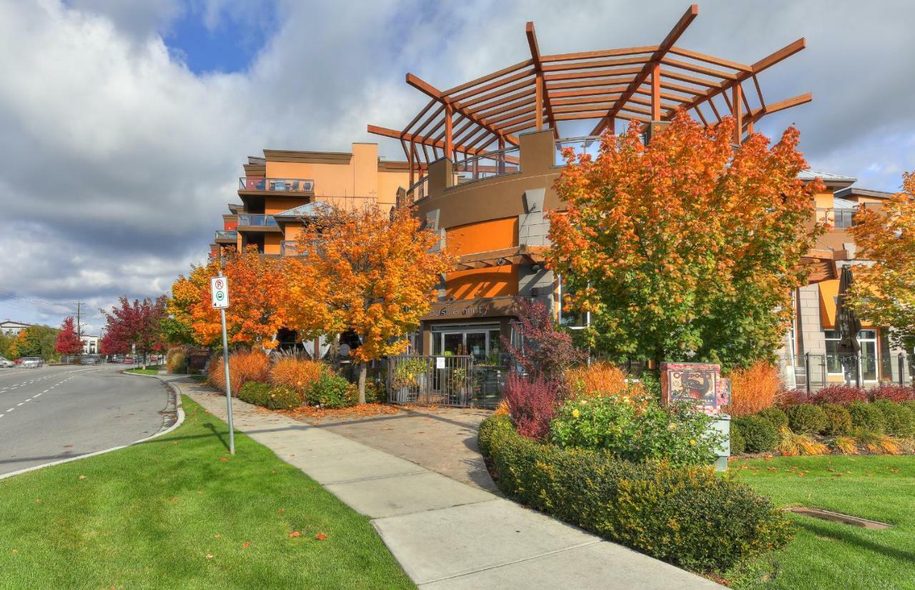 Playa Del Sol Resort - Vacation Rentals Kelowna Exterior photo